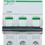 A9f74304 Schneider Int Termomag P/riel 3p 4a