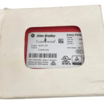 Nuevo Allen Bradley 440r-h23178/un Relé De Seguridad Msr220p