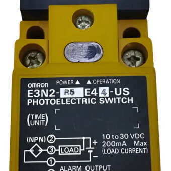 Omron E3n2-r5e44-us Interruptor Fotoeléctrico 10-30 Vdc.