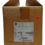 Allen Bradley  Mpl-b430p-rj74aa 480v Ac Servomotor