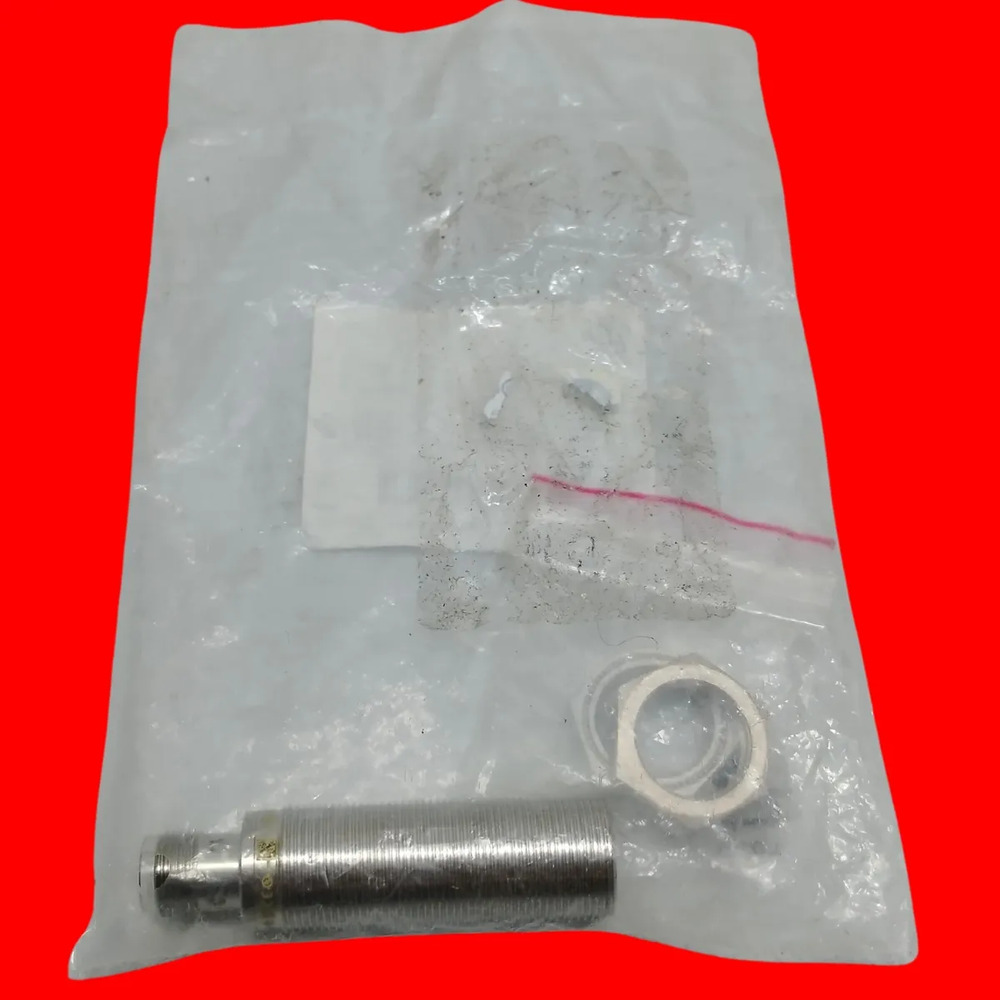 Allen-bradley 872c-d5np18-d4 Inductive Sensor Pnp 10-30vdc - Imagen 3