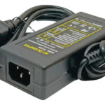 Yu1206 Adaptador De Fuente 12v 6a - Ca 100-240v 50 60hz Dc