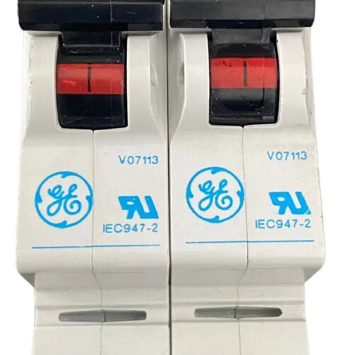 Ge C13 V-línea Interruptor De Circuito Bipolar (2 Pz)