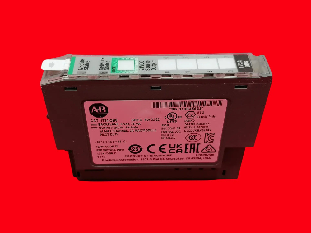 Allen Bradley 1734-ob8 Point I/o Módulo De Salida Digital - Imagen 2