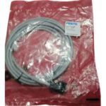 Conector Zócalo Con Cable Kmeb-1-24-2,5-led Festo Lote De 2
