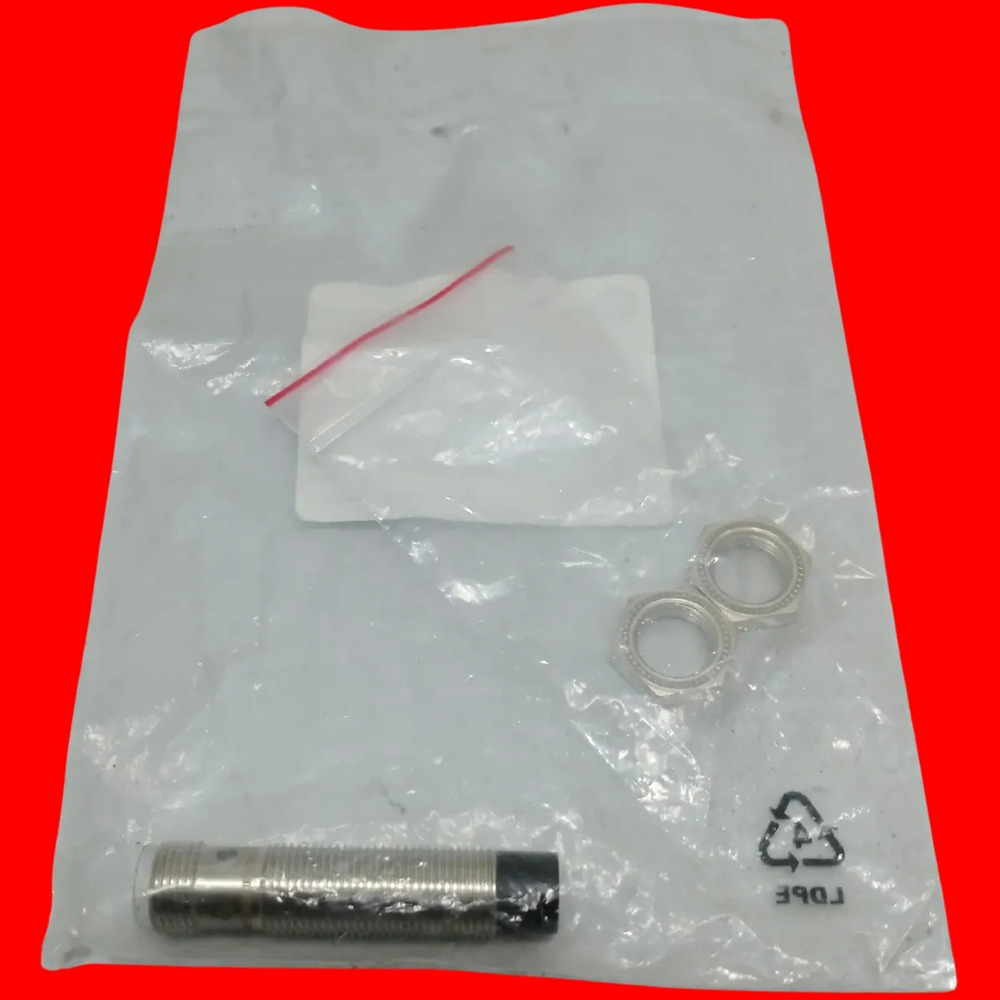 Allen Bradley 872c-dh4np12-d4 Tubular Photoelectric Sensor - Imagen 2