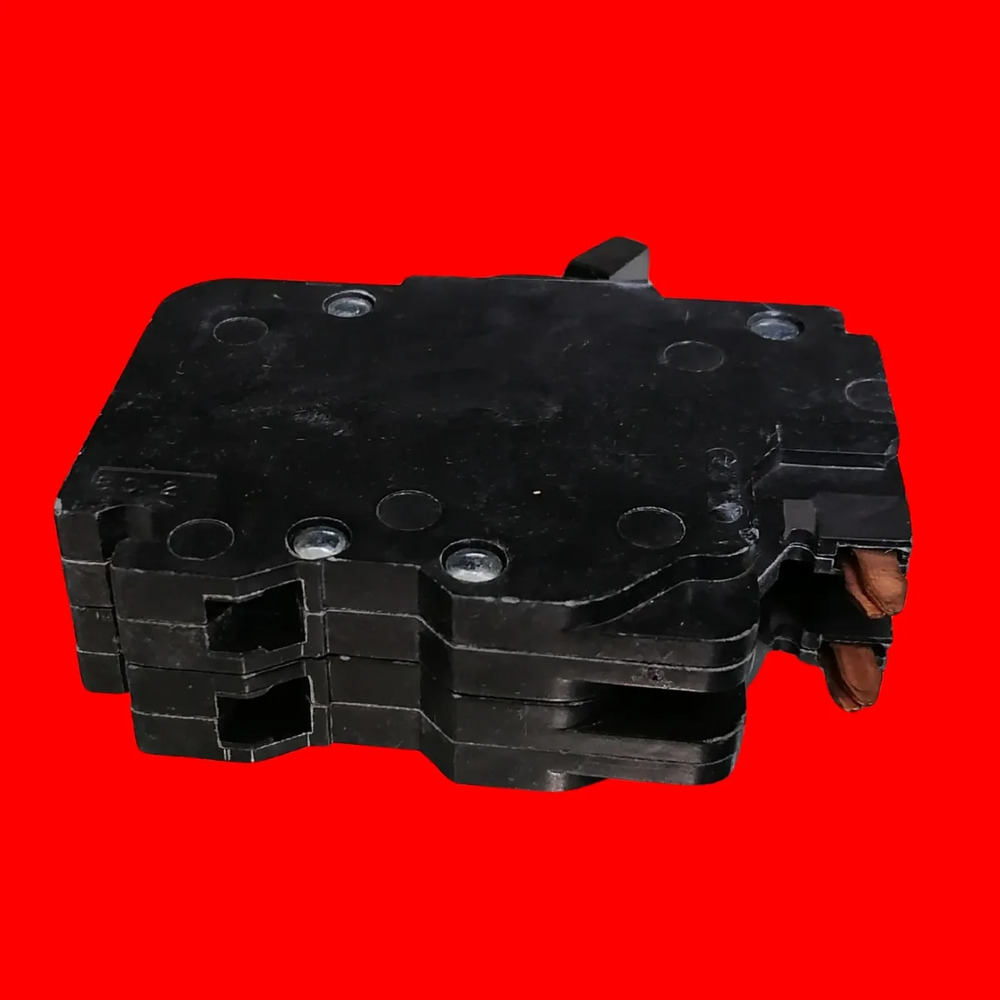 Federal Pacific 30-30 Interruptor Termomagnetico - Imagen 4