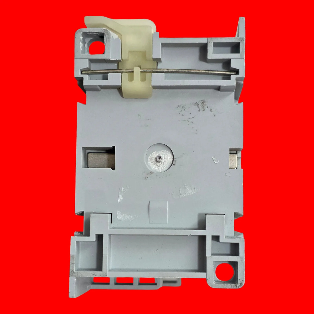 Allen-bradley 100-c09z*10 Contactor Ser A - Imagen 6