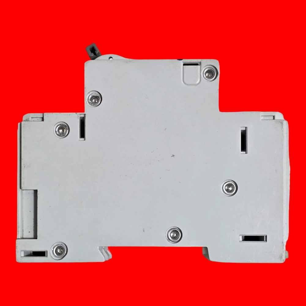 Allen-bradley 1492-cb2 G030 Interruptor Automático 2 Pzas - Imagen 5