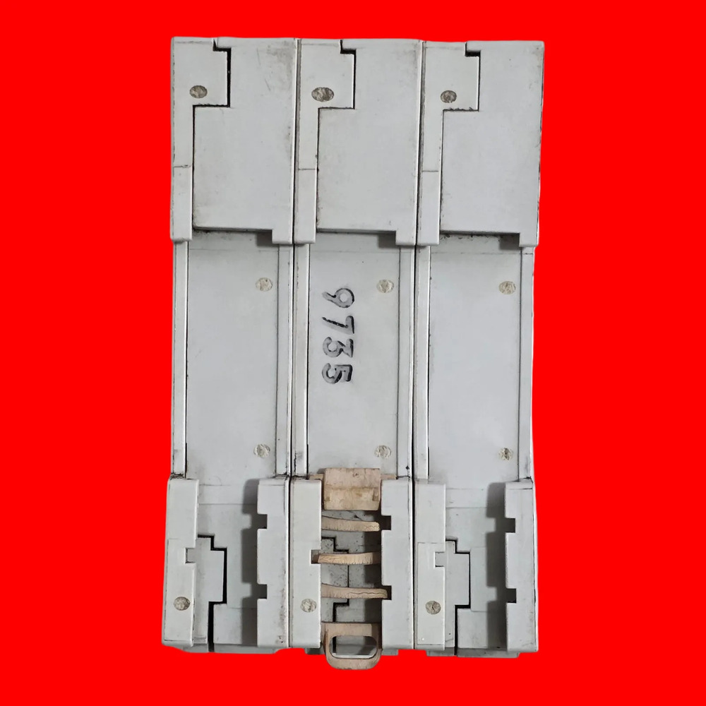 Allen-bradley 1492-cb3 G150 Interruptor Automático - Imagen 5