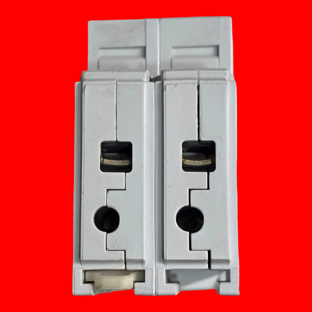 Allen-bradley 1492-cb2 G050 Interruptor Termomagnético Ser B - Imagen 7