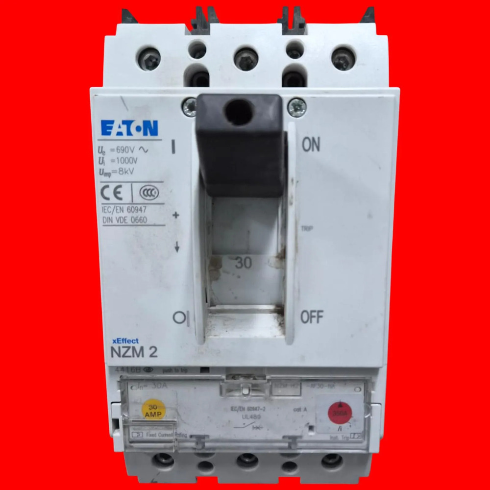 Nzmh2-af30-na Eaton Automatic Interruptor - Imagen 2