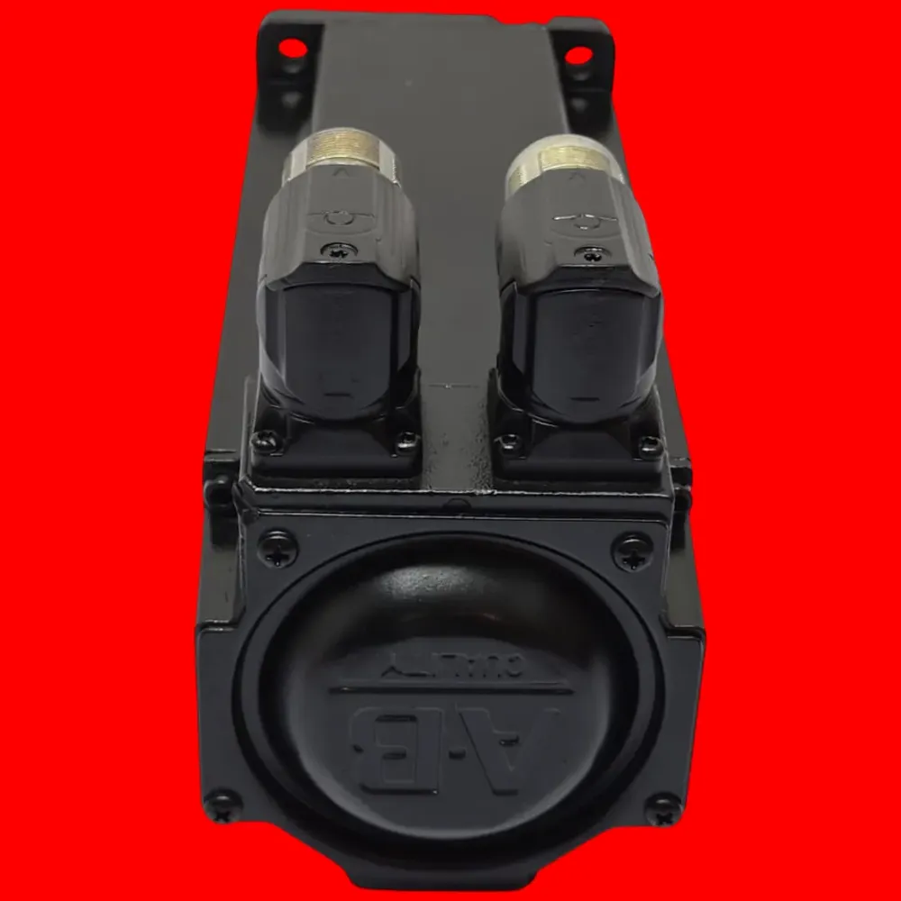 Allen Bradley Mpl-b330p-sj74aa Servo Motor - Imagen 4