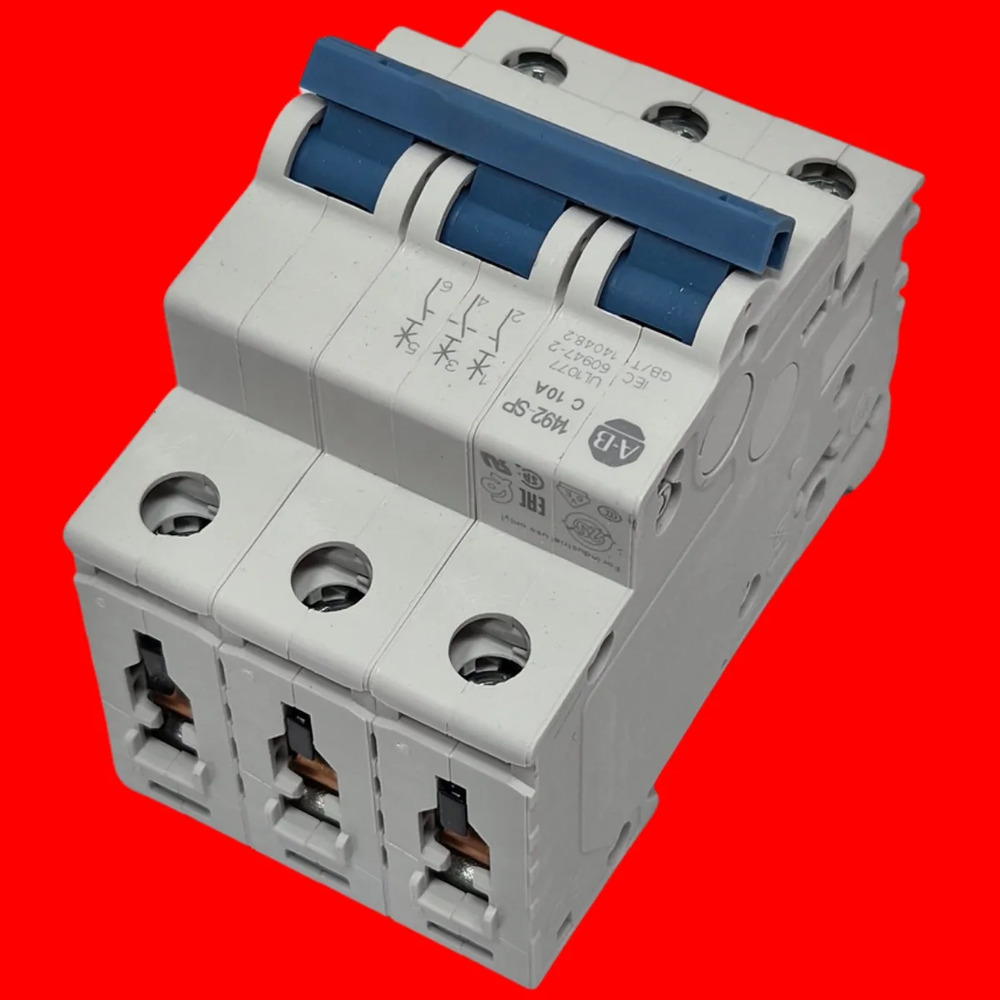Allen Bradley 1492-spm3c100 Disyuntor 3 Polos - Imagen 3