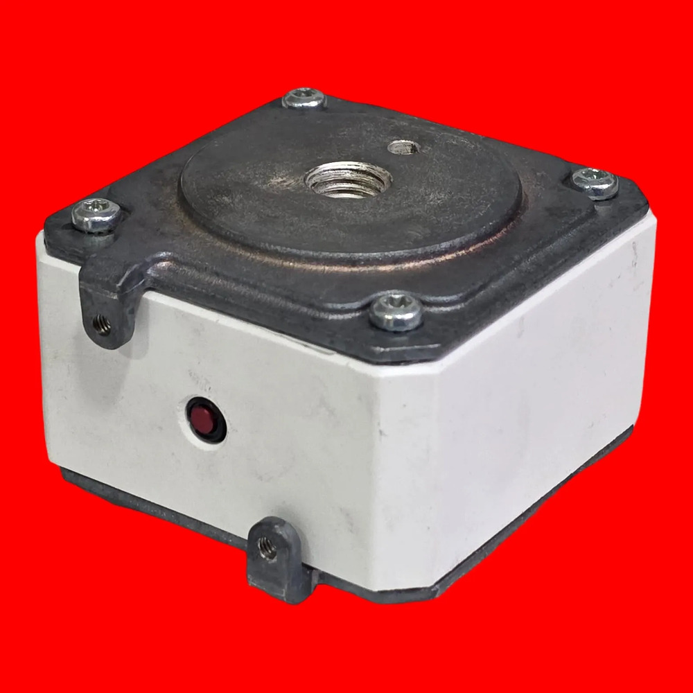 Fusible Cuadrado Ferraz-shawmut D300084 / Pc33ud69v1250tf - Imagen 2